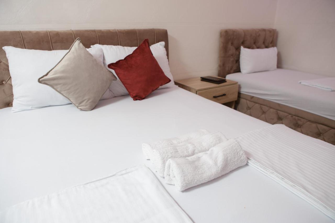 B H B Apartmani โนวีปาซาร์ ภายนอก รูปภาพ